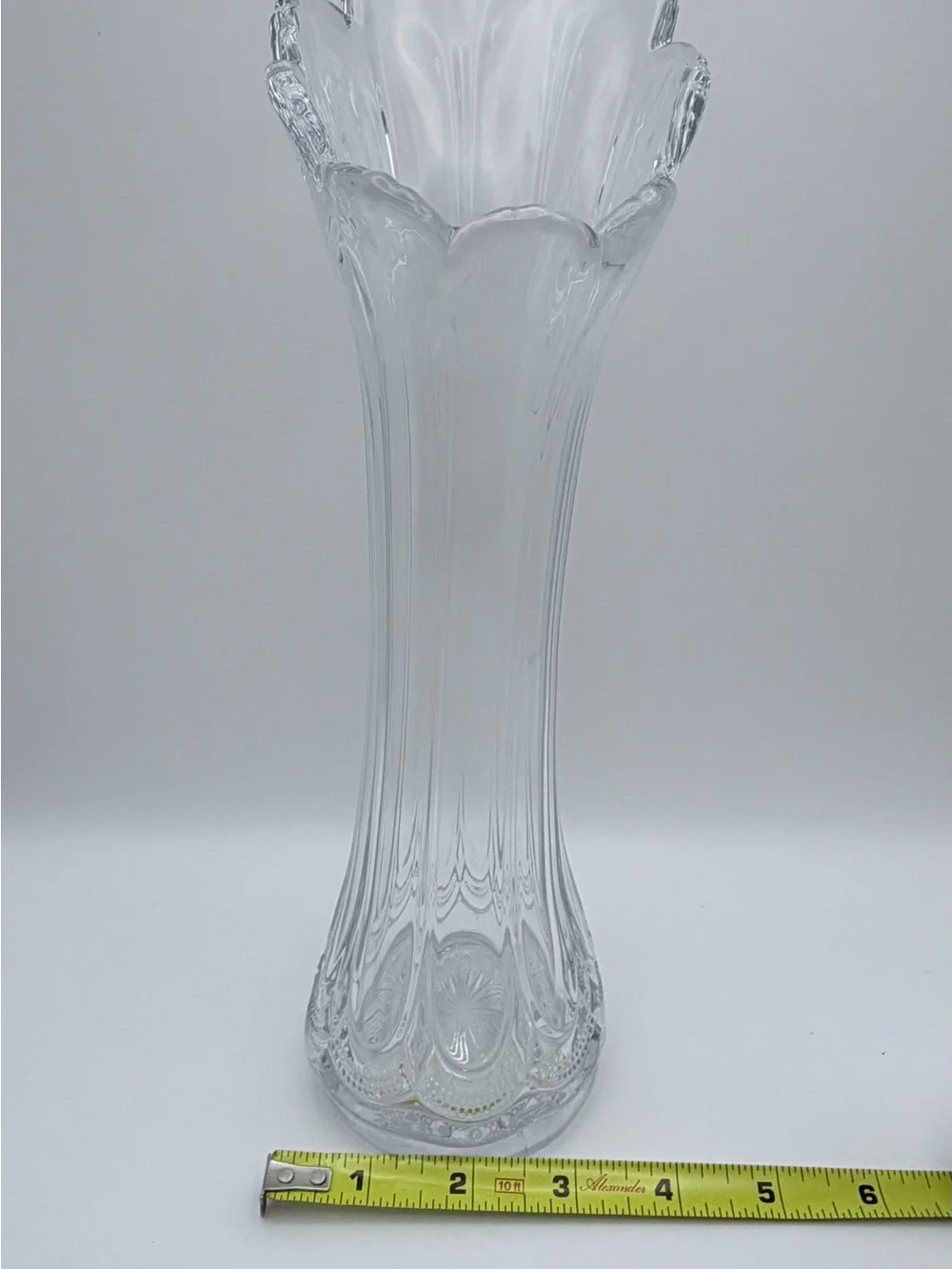 EAPG US Glass Galloway/Woodrow Pattern 9 Finger Swung Ribbed Clear Glass Vase